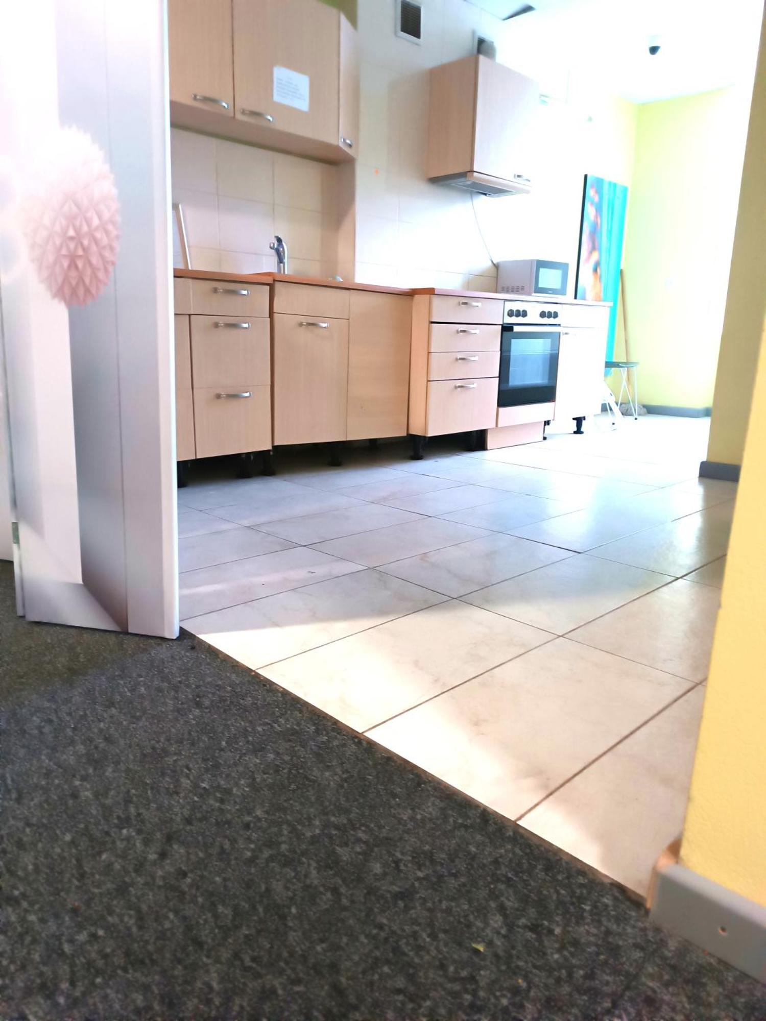 Hostel Krosnienska 12 Zielona Góra Dış mekan fotoğraf