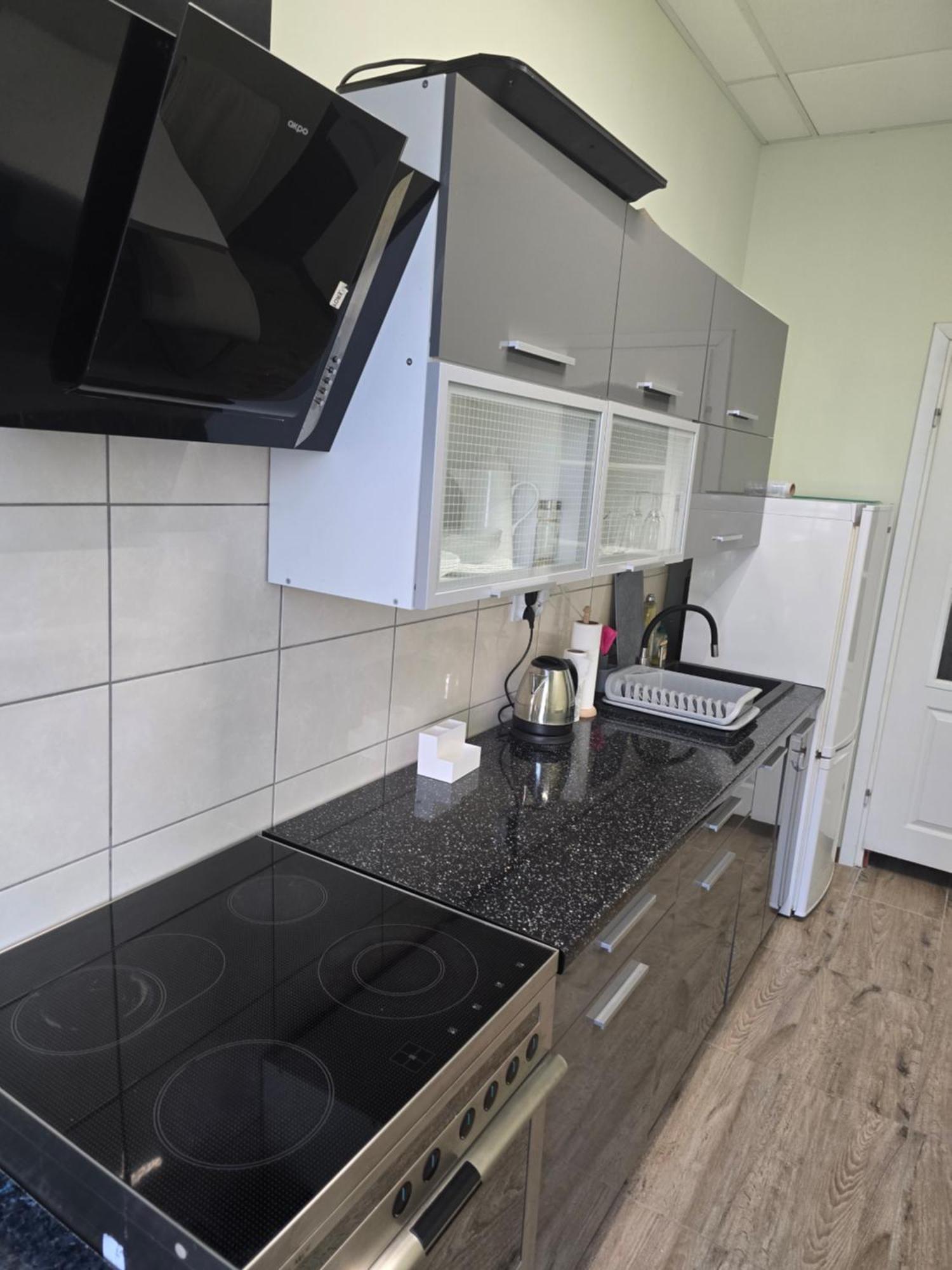 Hostel Krosnienska 12 Zielona Góra Dış mekan fotoğraf